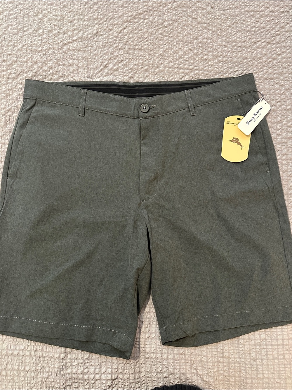 Tommy Bahama Ace Shot Pro 9”shorts